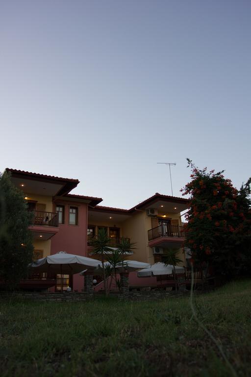 Hotel Ismini Ammouliani Exterior photo